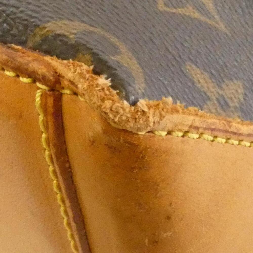 LOUIS VUITTON Brown Monogram Bag - Picture 3 of 10